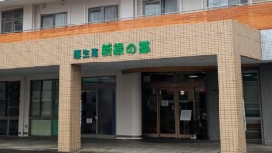 【スマホで遠隔開閉】夜間の解錠も安心!ナブコ自動ドア